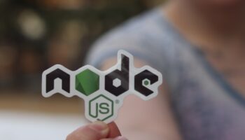 IS A NODE JS DEVELOPER A PROMISING CAREER? MONTHLY AND HOURLY RATE GUIDE FOR A SPECIALIST AROUND THE WORLD