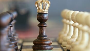 8 STRATEGIES FOR STRENGTHENING YOUR BRAND